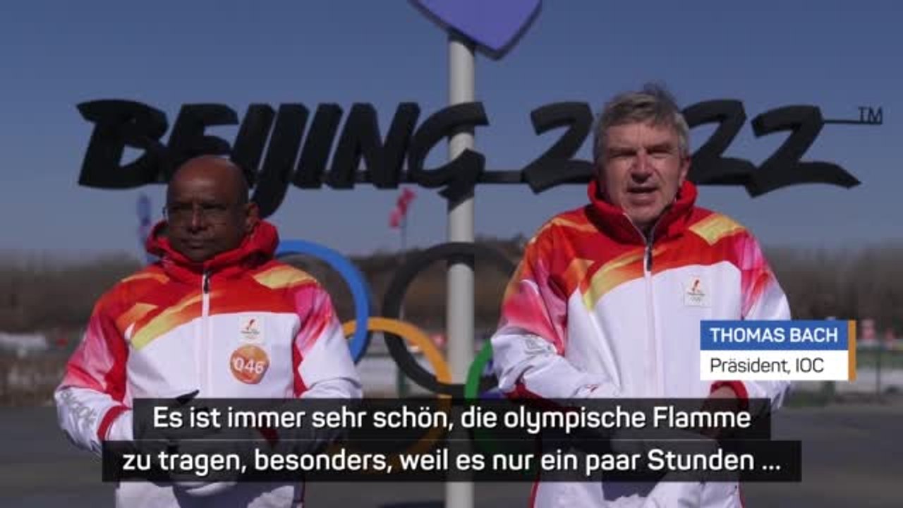 Bach: “Olympische Fackel ein Symbol des Friedens”