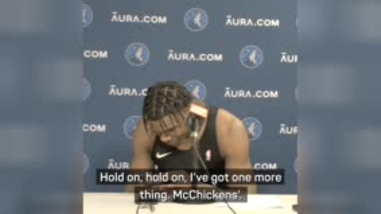 Anthony Edwards halts news conference to order McDonald's