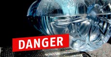 Danger : voilà pourquoi vous ne devez jamais laisser une bouteille d'eau dans votre voiture !