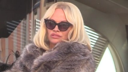 Pamela Anderson : sa tenue interpelle les fervents défenseurs des animaux