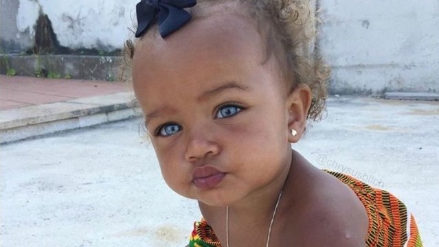 Elle retrouve la photo de sa fille de 1 an postée sur internet mais avec un petit détail en plus...