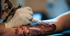 Des chercheurs ont trouvé chez des personnes tatouées des composants chimiques toxiques dans un organe clé