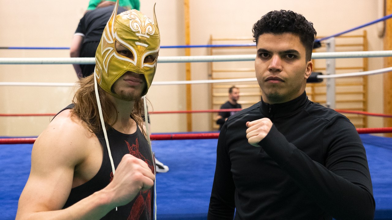 «C'est plus physique que théâtral» : notre reporter a testé un entraînement de catch