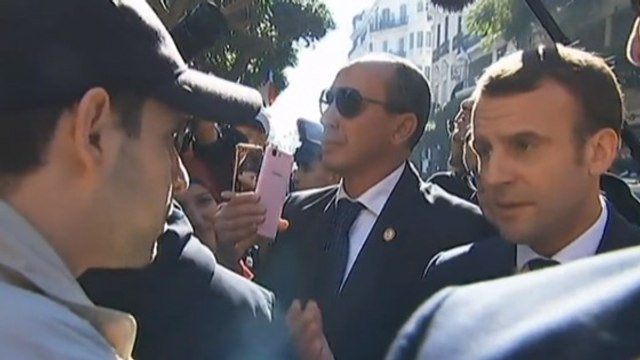 Emmanuel Macron : interpellé sur la colonisation par un jeune en Algérie