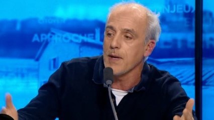 Philippe Poutou dérape au sujet des obsèques de Johnny Hallyday