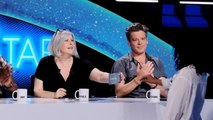 Nouvelle Star : un membre du jury tripote les fesses d'un candidat