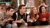 Les jeunes sont fascinés par la mode des années 90 grâce à la série Friends