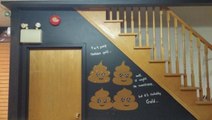 Poop café : un café sur le thème du caca à Toronto