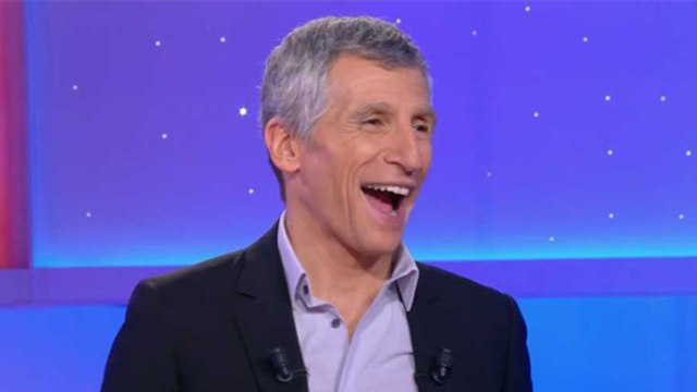 Nagui troublé par le haut transparent de la championne dans Tout le monde veut prendre sa place