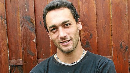 C à vous : le sosie vocal de Johnny Hally­day sort de l’ombre