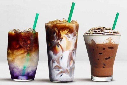 Cette boisson que Starbucks vient de créer change de couleur
