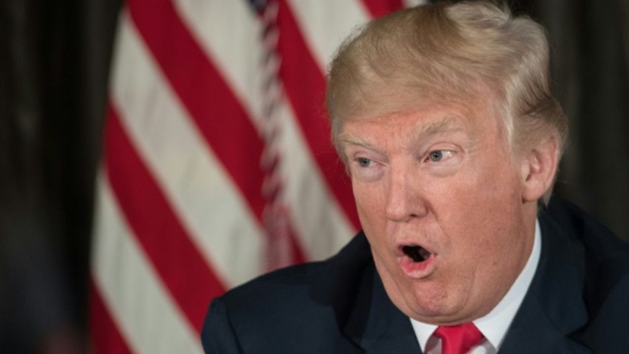 Sur Twitter, Trump vante son "plus gros bouton nucléaire" et menace la Corée du Nord