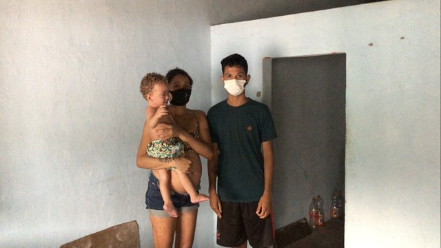 FAMÍLIA EM VULNERABILIDADE SOCIAL PRECISA DE AJUDA EM PEDRAS DE FOGO