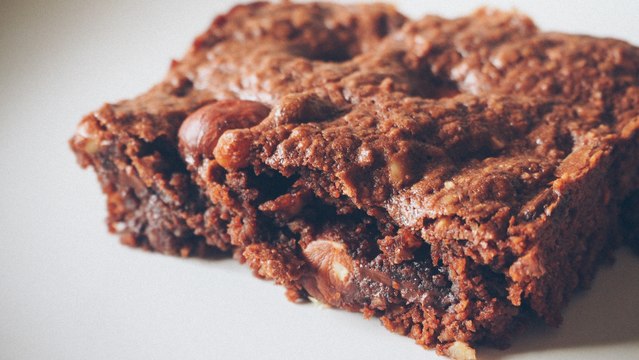 Les bases de la pâtisserie vegan : comment remplacer les produits d'origine animale