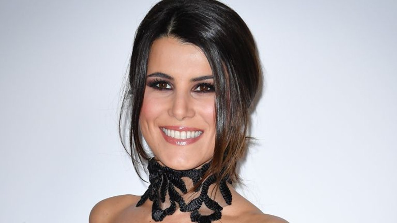 Karine Ferri : victime d'une publicité mensongère, elle pousse un coup de gueule