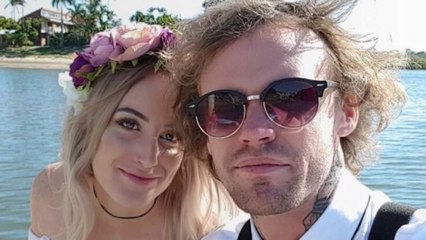 Ils financent leur mariage de rêve grâce à des boîtes de conserves ! (VIDÉO)