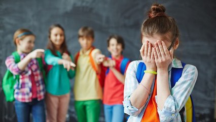 "J'ai eu des idées noires" : le témoignage poignant d'une collégienne harcelée