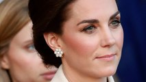 Kate Middleton ose le total look jaune et ça lui va à ravir (Vidéo)