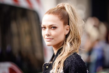 Caroline Receveur lance sa marque de mode