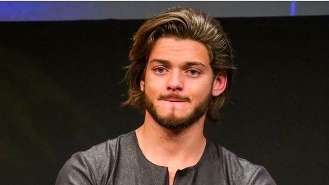 Rayane Bensetti violemment recalé par une star française !