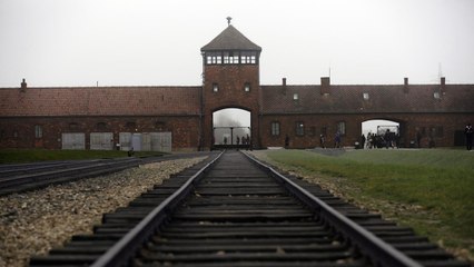 Le mémorial d'Auschwitz recadre les instagrameurs qui abusent des photos indécentes