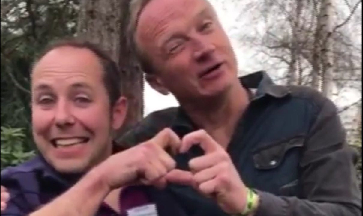 L’amour est dans le pré : l’émouvant cadeau d’anniversaire des agriculteurs à Karine Le Marchand