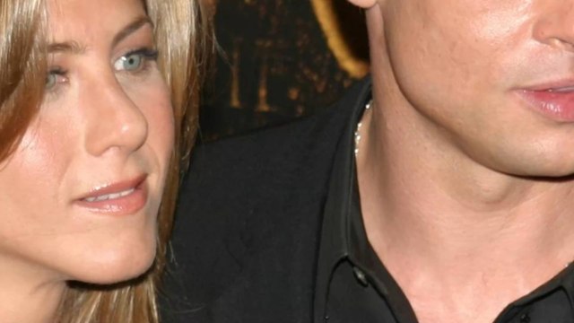 Brad Pitt et Jennifer Aniston, à nouveau ensemble ? Un selfie de l'actrice sème le doute