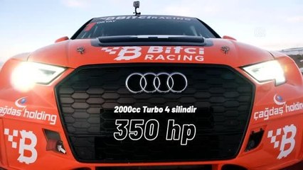 Çıldır Gölü'nde şampiyonluk kazandıran araçlar ile atlı kızaklar yarıştı