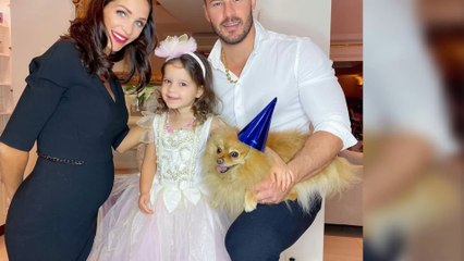 Julia Paredes (Mamans et célèbres) annonce son mariage sur Instagram