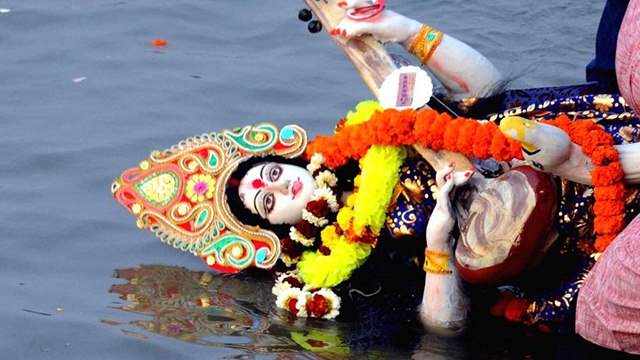 Saraswati Puja Visarjan 2022: मां सरस्वती पूजा विर्सजन 2022 कब और कैसे करें | Boldsky