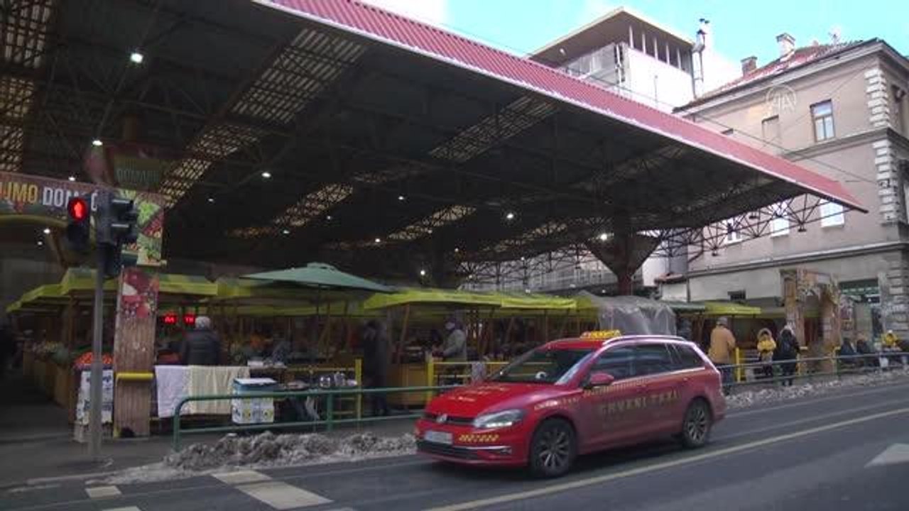 SARAYBOSNA - Bosna Hersek'te "pazar yeri katliamı"nın 28. yılında acılar hala taze (3)
