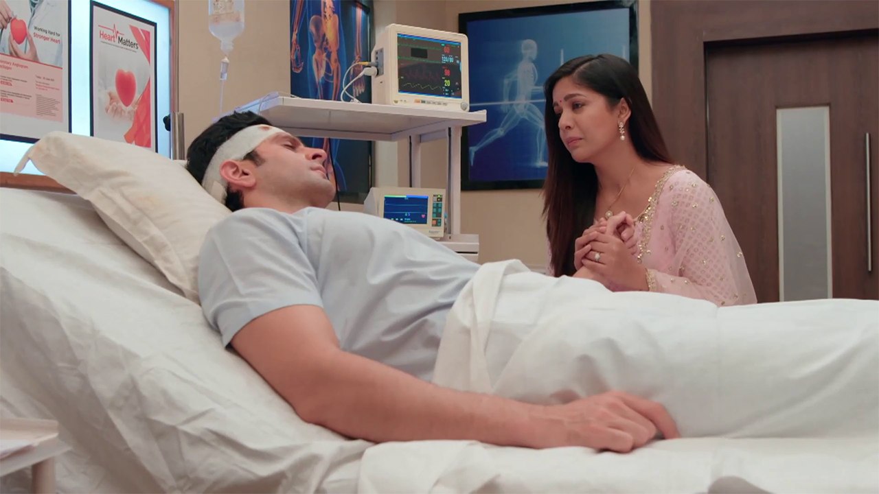Thoda Sa Badal Thoda Sa Paani EP 115; Kajol cries for Anurag | FilmiBeat