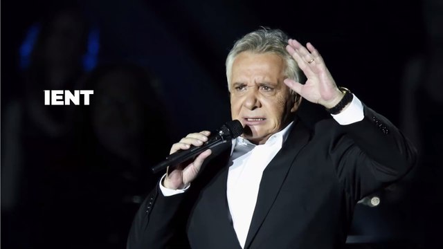 Michel Sardou : sa folle anecdote avec Johnny Hallyday dans une chambre d'hôtel