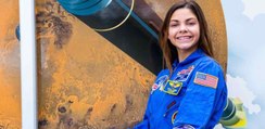 Meet The 17-Year-Old Girl Who's Planning To Leave Earth And Never Come Back