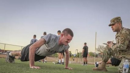 Check Out The US Army's Gruelling '300' Workout Routine
