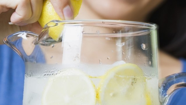Drinking Lemon Water Every Morning Could Actually Be Healthier Than You Think