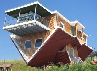 In Germany, This Café Can Literally Turn You Upside Down!