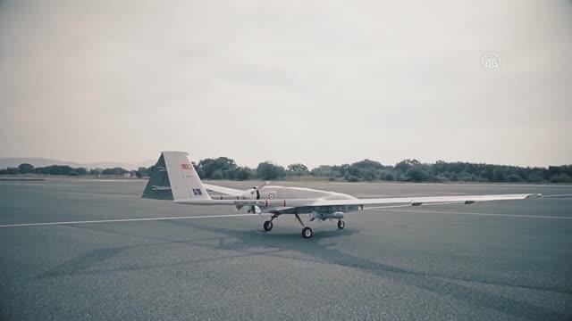 CATS kameralı Bayraktar TB2 SİHA'lar Kara Kuvvetleri Komutanlığına teslim edildi