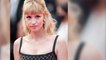 Festival de Cannes 2021 : Angèle moquée par sa mère, elle répond à sa manière