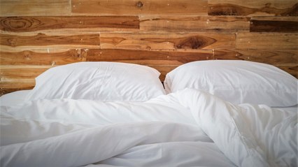 How To Put Your Duvet Cover On Quickly