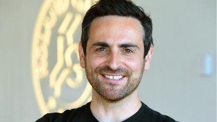 VOICI : Camille Combal : cette grande difficulté qu'il a rencontrée sur le tournage d'Une famille en or spécial célébrités