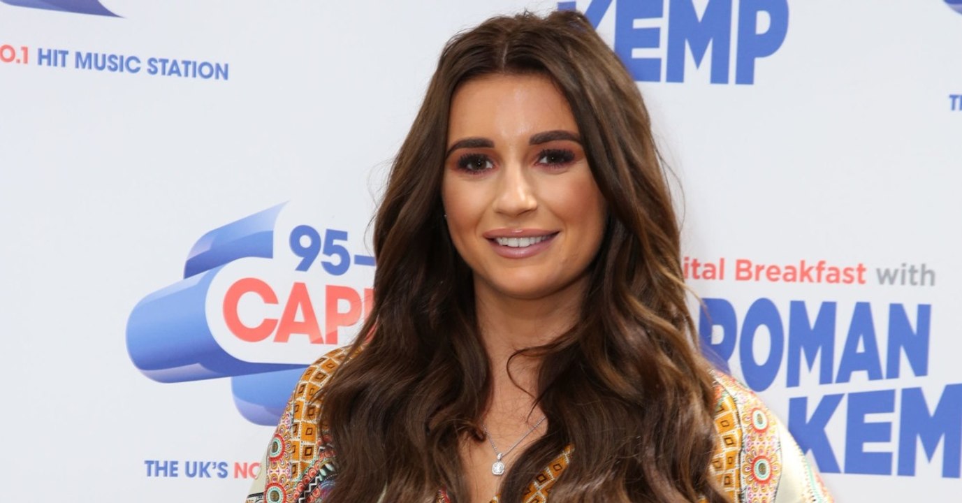 Dani Dyer Has Revealed This Massive Celeb Has Been Sliding Into Her DMs!