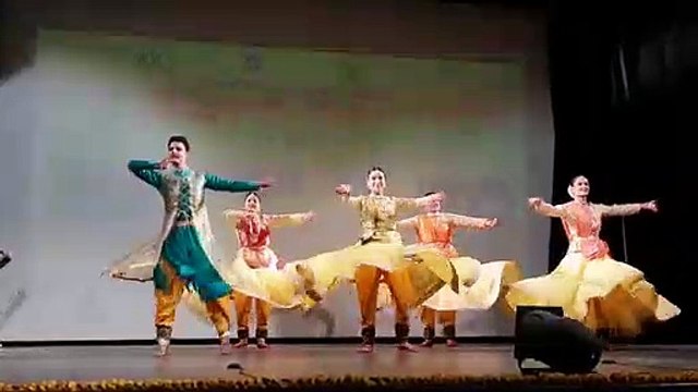 आजादी का अमृत महोत्सव-. गायन व कथक नृत्य की प्रस्तुति