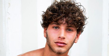 Could You Match Up To Eyal’s Massive List Of Girlfriend Requirements?