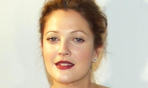 Drew Barrymore Shows Off Dramatic Transformation After Losing 22 Pounds
