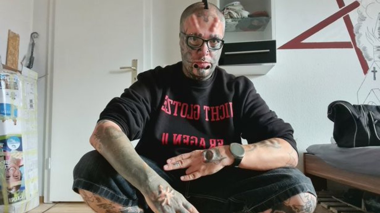 After Paying £6K to Make His Head Look Like a Skull, He Now Keeps His Ears in a Jar