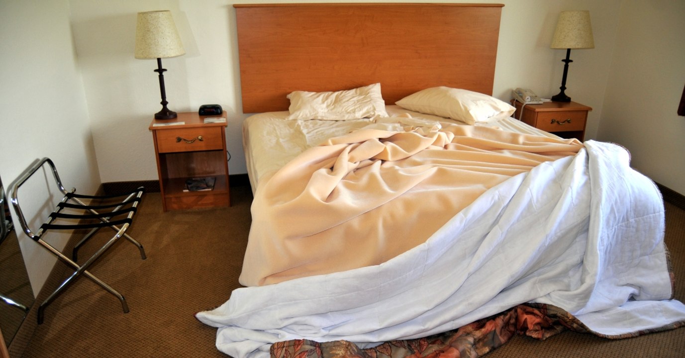 Here Are 5 Things In Your Hotel Room You Should Think Twice About Before Using