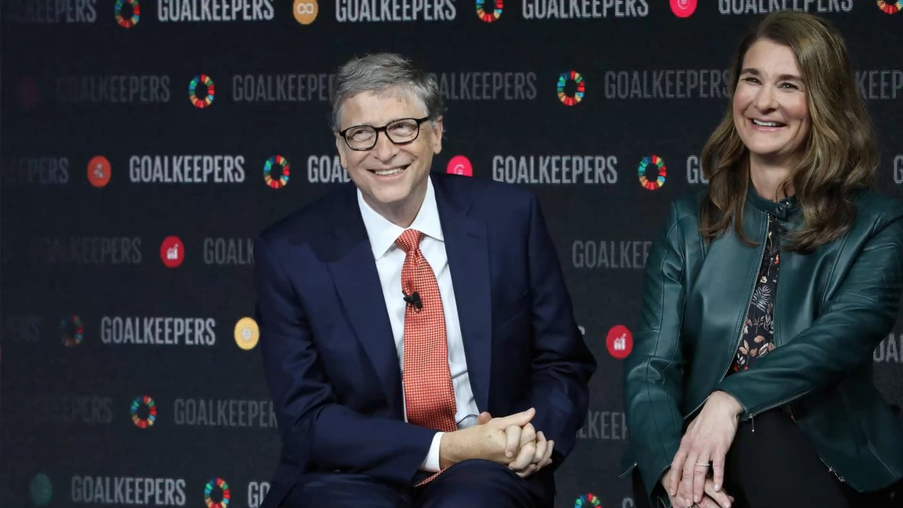 How will Bill and Melinda Gates split their fortune after the divorce?