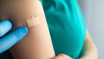 Most common side effects to expect from joint COVID and flu shot, according to experts