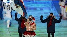 JO 2022 : Le porte-drapeau des Samoa torse nu à la cérémonie d'ouverture à -6 degrés